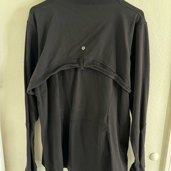 Lululemon Define Jacket - Picture 2 of 5